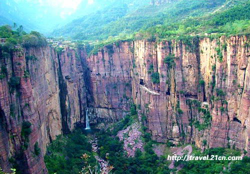 雄壮秀丽自驾游太行大峡谷