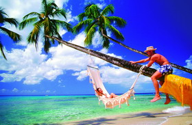 夏日海滨旅游装备指南