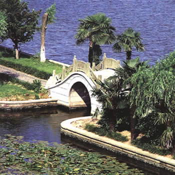 瑞岩国家森林公园