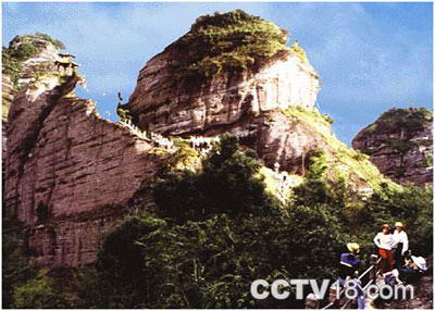 天成佳景冠豸山