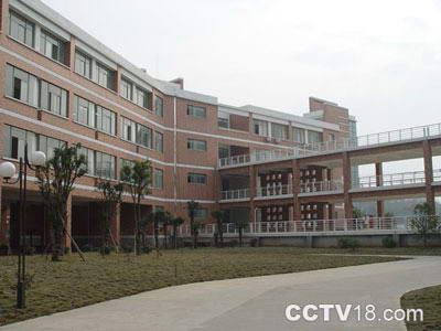 南昌航空工业学院