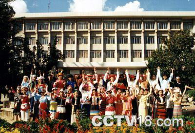 云南民族大学