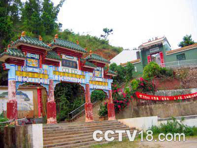 三罗宋桂张公庙