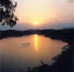 川西宝镜—白塔湖