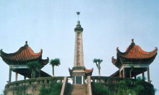 蓬南烈士陵园