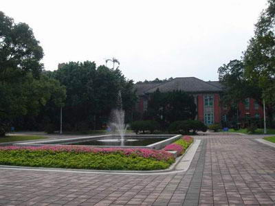 台湾大学