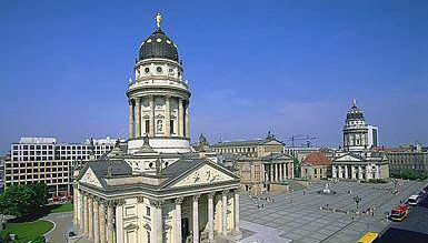 近卫骑兵露天市集