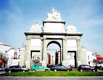 马德里阿尔卡拉门