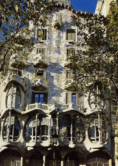 巴塞罗那巴特罗公寓