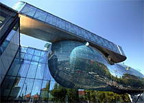 格拉茨现代美术馆