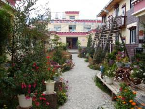 香格里拉国际青年旅舍