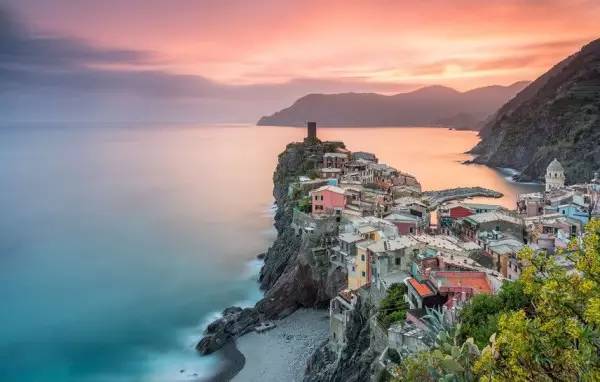 2015年最让人感动的20个旅行瞬间 你记住了几个？