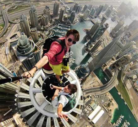 那些激发肾上腺的疯狂旅行照片(切勿模仿)