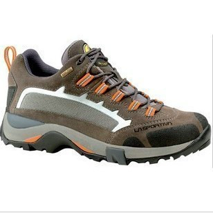 户外驴：该怎样选择合适的登山鞋？