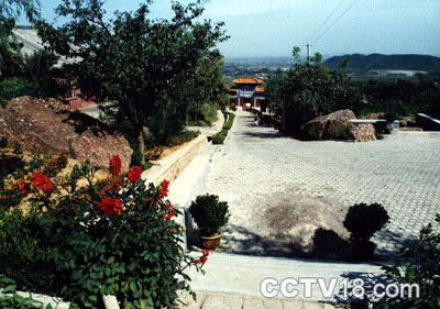 唐山灵山风景图