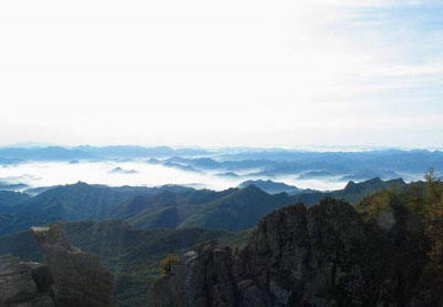 雾灵山风景区风景图