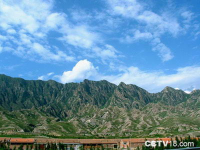 辉腾锡勒草原风景图