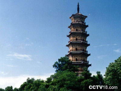 弋阳龟峰景区风景图