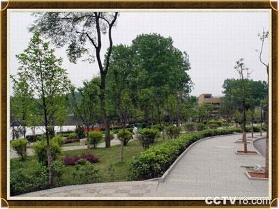 贵阳学院风景图