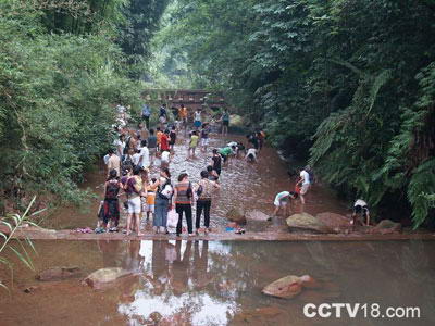 红石野谷——杨家岩景区风景图