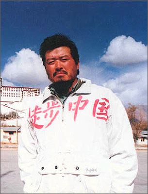 旅行家、探险家余纯顺