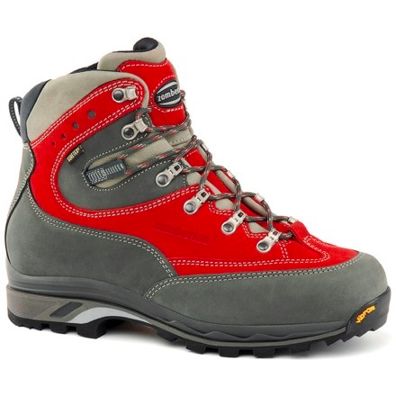 户外驴：该怎样选择合适的登山鞋？