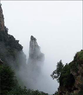 白石山风景图
