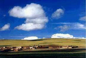 希拉穆仁草原风景图