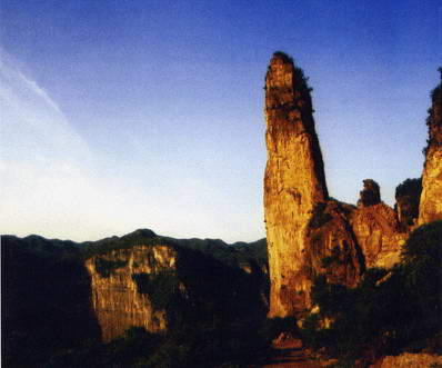 关山地质公园风景图