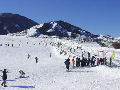 阳光SPORT滑雪场风景图